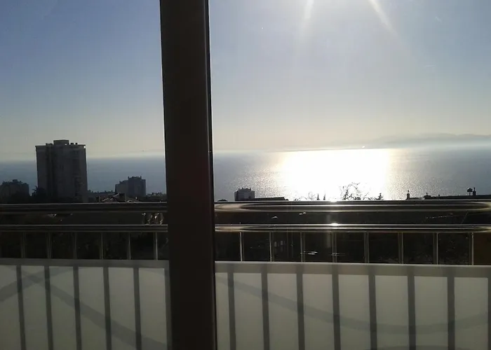 Apartments Sandra With Free Private Parking