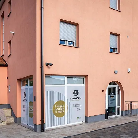 Apartments Sandra With Free Private Parking Rijeka Exterior photo