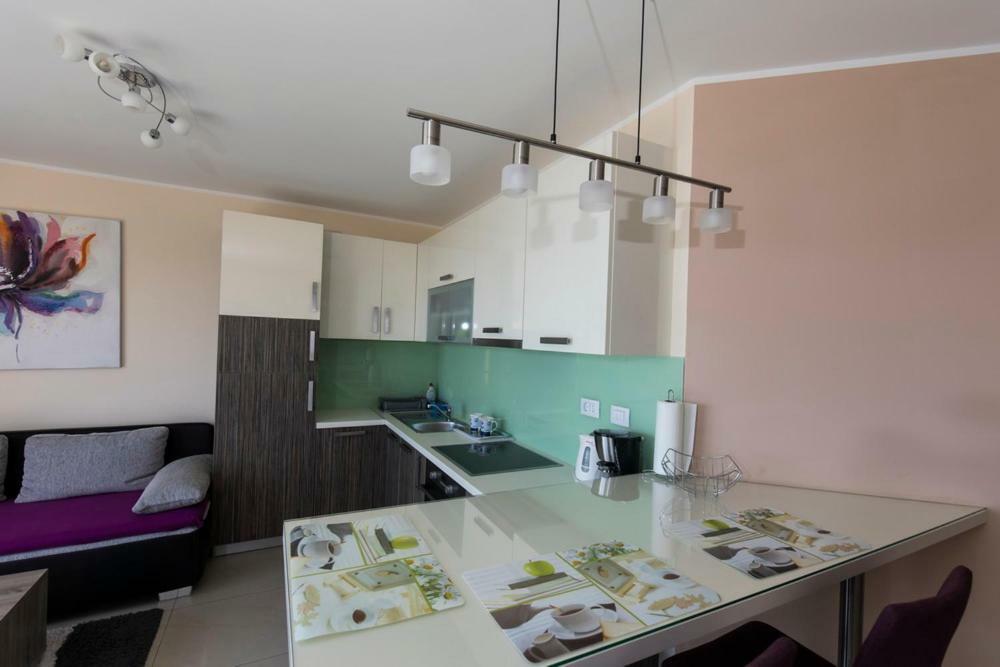 Apartmán Sandra With Free Private Parking *